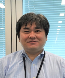 プラスチック使用量削減プロジェクトリーダー マルハニチロ(株) 開発部 部長 谷 和憲