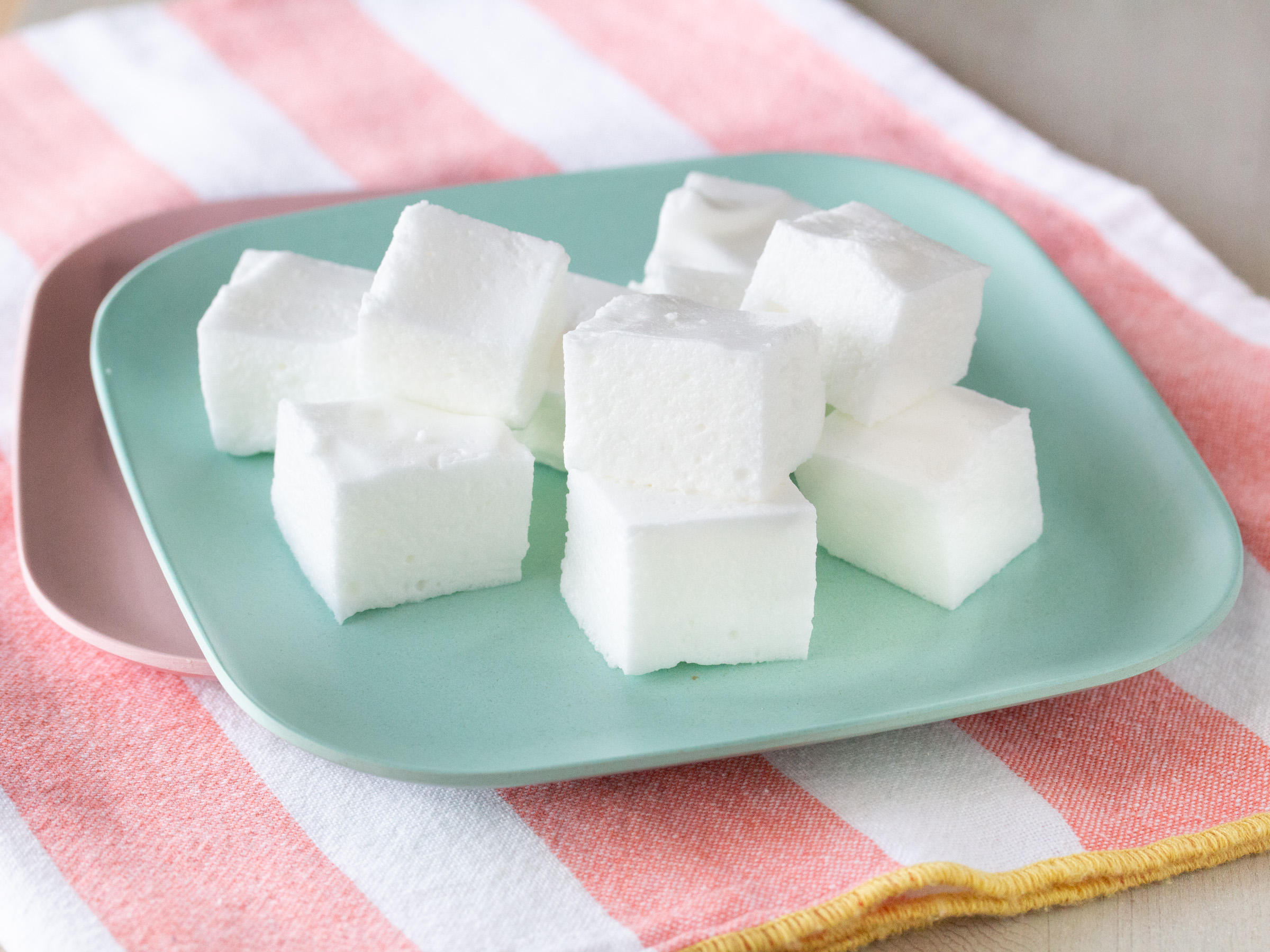 「ゼライス」でつくるマシュマロ｜簡単しあわせレシピ｜マルハニチロ株式会社